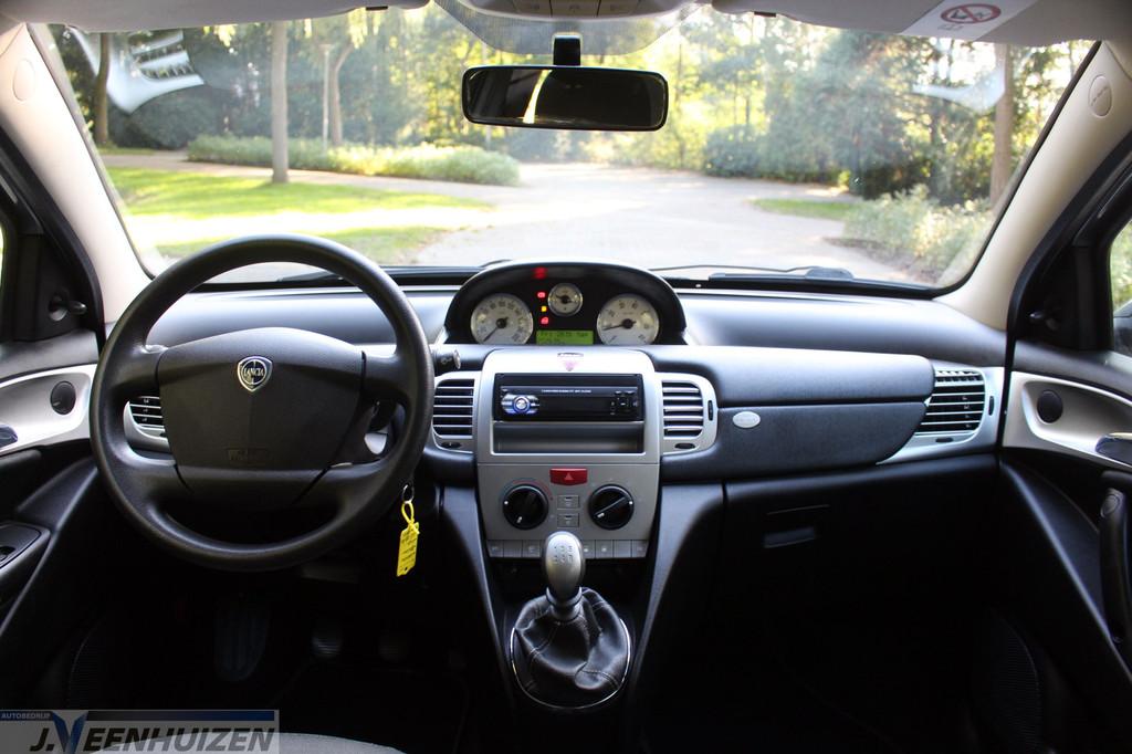 Lancia Ypsilon 1.2 Argento | 2007 | Airco | Nieuwe APK, Voorwielaandrijving, Stof, Gebruikt, Origineel Nederlands