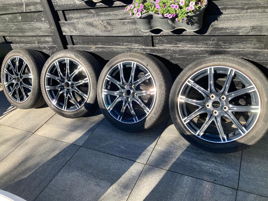 Originele Nissan NISMO 18 inch velgen - 100% schadevrij, Ophalen, 18 inch, Gebruikt, Velg(en)