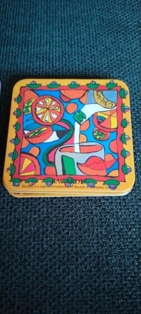 Bacardi onderzetters, Verzamelen, Merken en Reclamevoorwerpen, Ophalen of Verzenden, Gebruiksvoorwerp