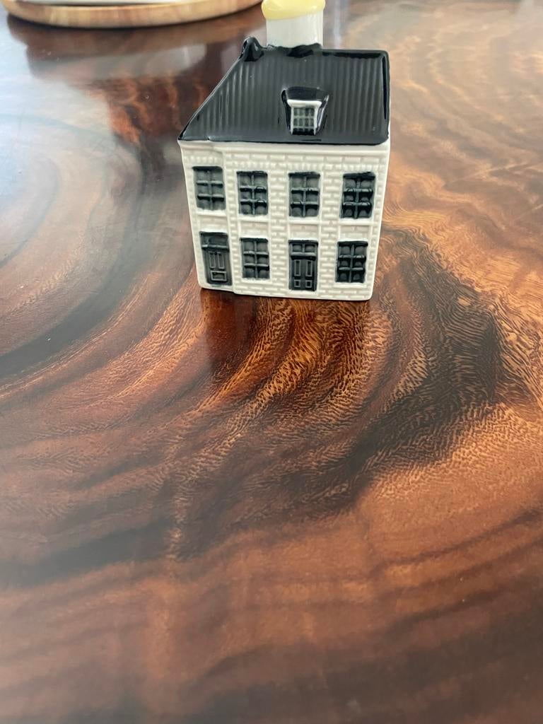 KLM huisje 106 - Gevuld en Geseald, Verzamelen, Ophalen of Verzenden, Nieuw, 81 t/m 91, Gevuld