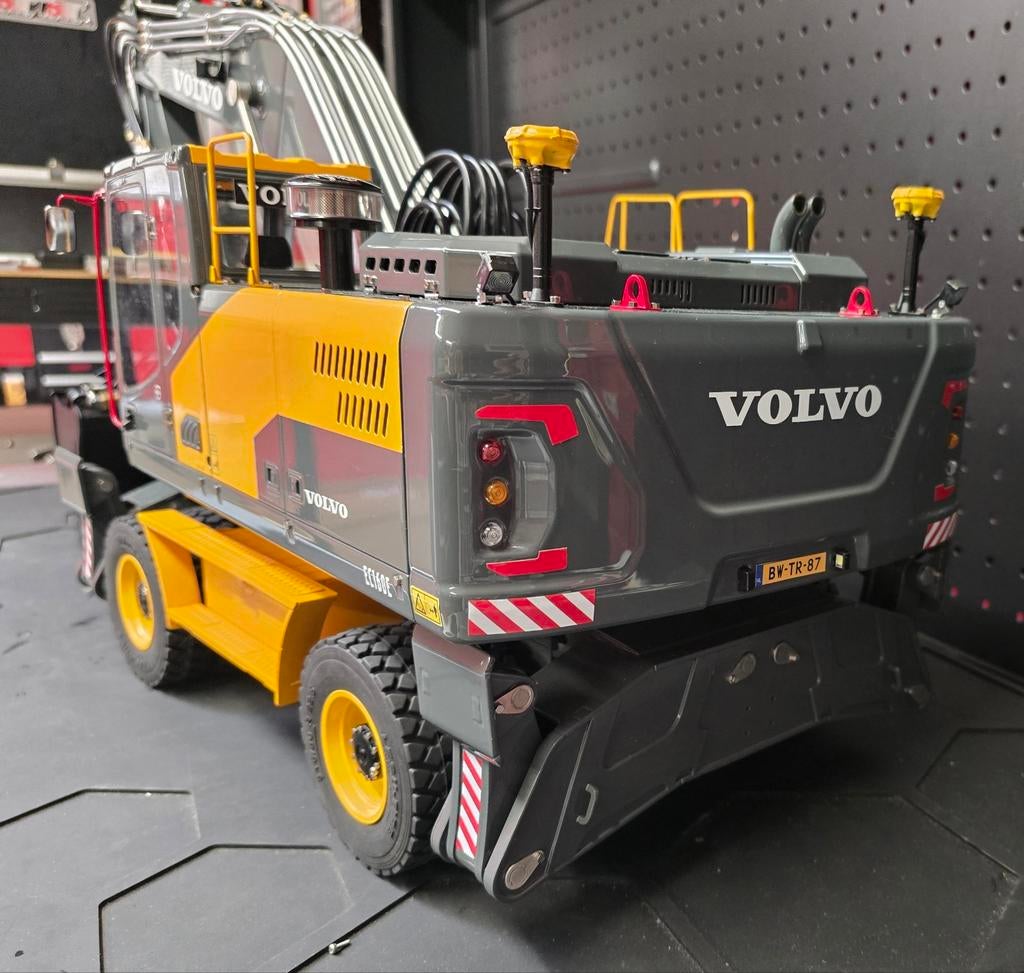 Volvo graafmachine lesu mobilbagger , inruil mogelijk, Ophalen, Groter dan 1:32, Overige merken