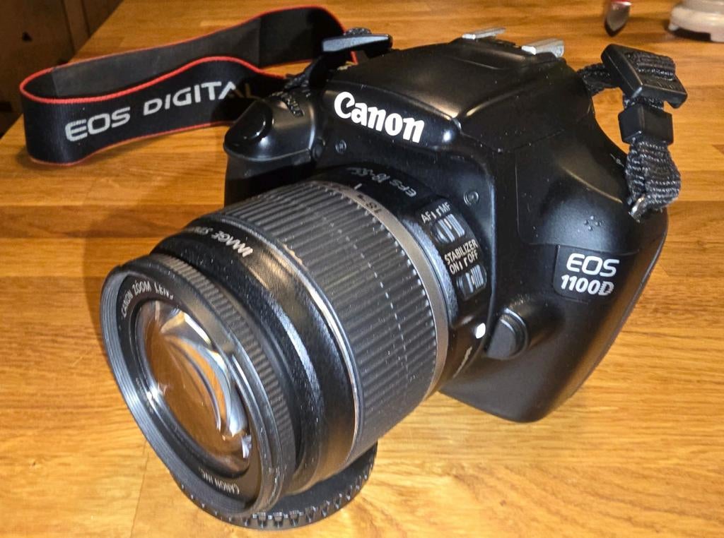 Canon spiegelreflex EOS 1100D met Rugzak., Ophalen, Spiegelreflex, Canon, Zo goed als nieuw