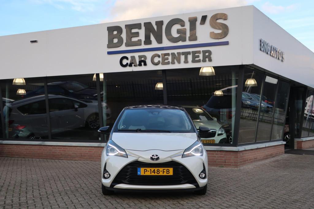 Toyota Yaris 1.5 VVT-i Dynamic, Voorwielaandrijving, Stof, 4 cilinders, Bedrijf