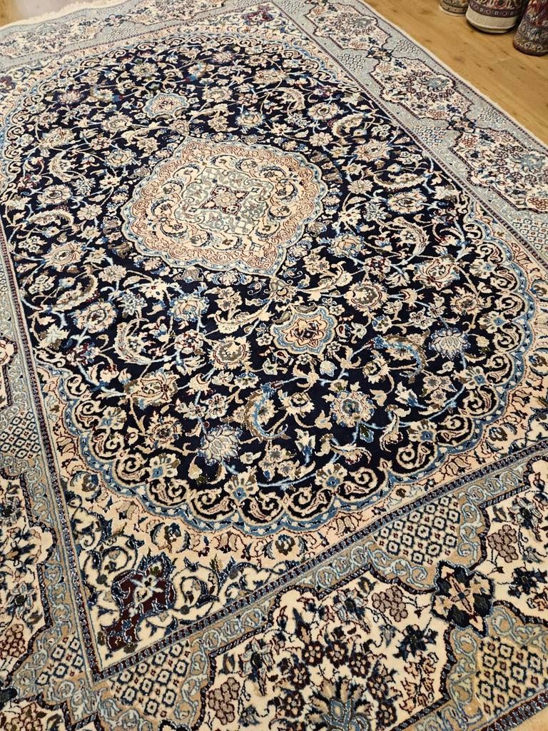 Vintage handgeknoopt perzisch tapijt nain 355x244, Tweedehands, Perzisch, 200 cm of meer, Ophalen of Verzenden