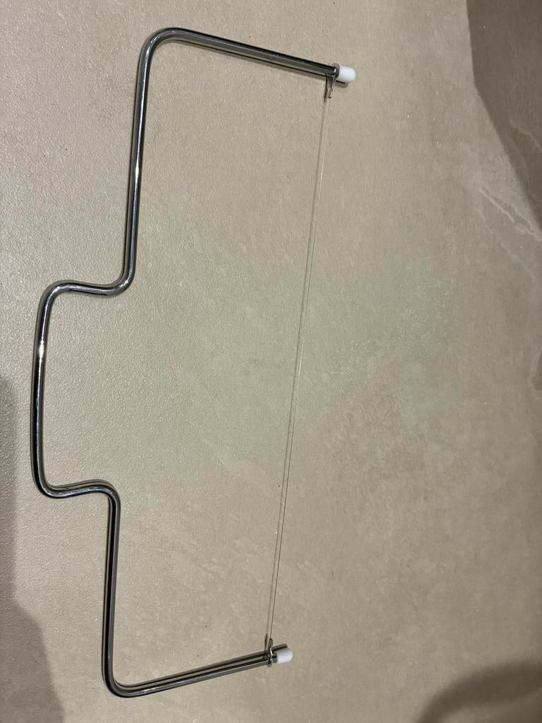 Verstelbare taartsnijder / taartnivelleerder, Ophalen of Verzenden, Zo goed als nieuw