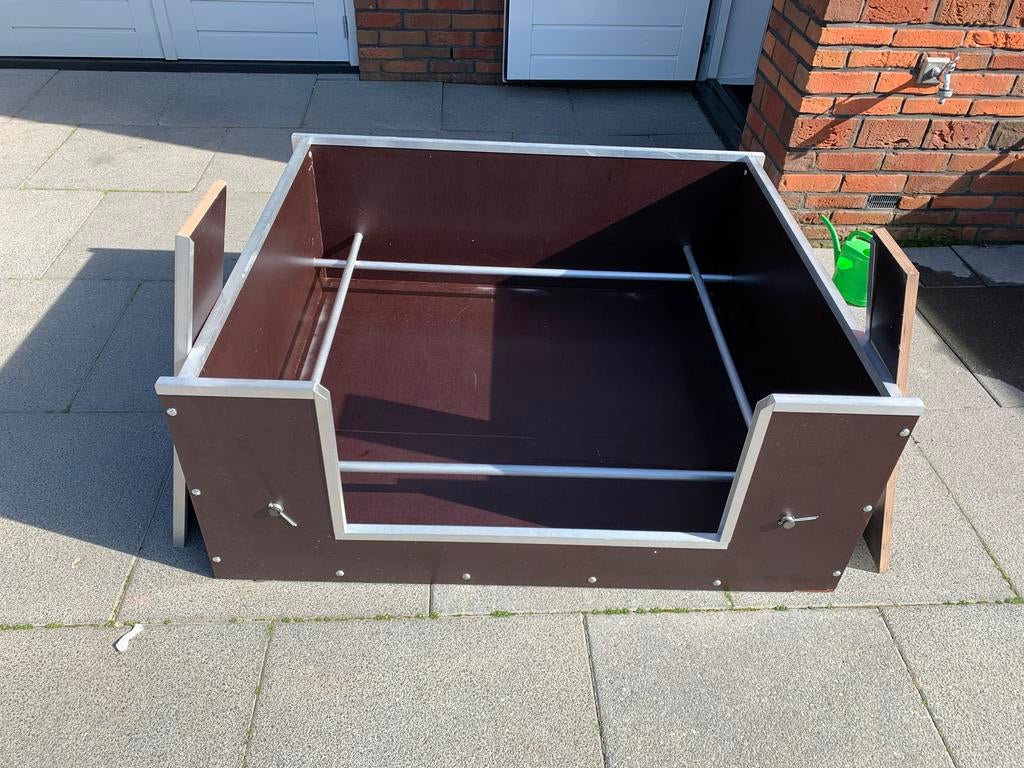 Werpkist te huur, Ophalen of Verzenden, Zo goed als nieuw, 110 cm of meer, Minder dan 65 cm