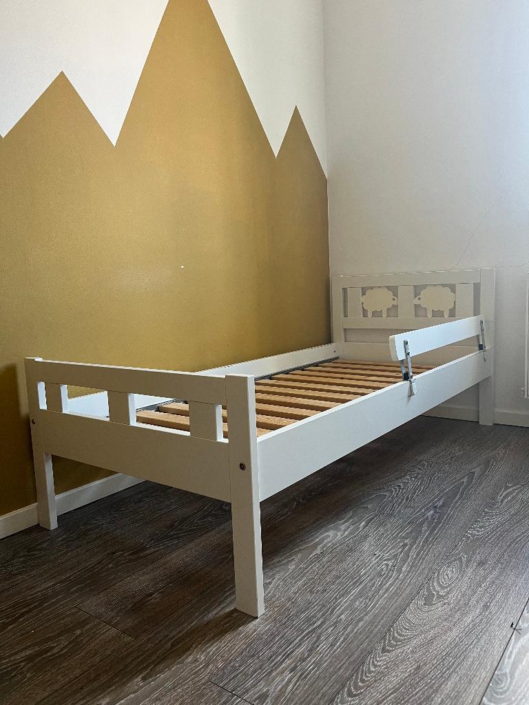 IKEA KRITTER Peuterbed met lattenbodem, Ophalen, Gebruikt, 70 tot 85 cm, Lattenbodem