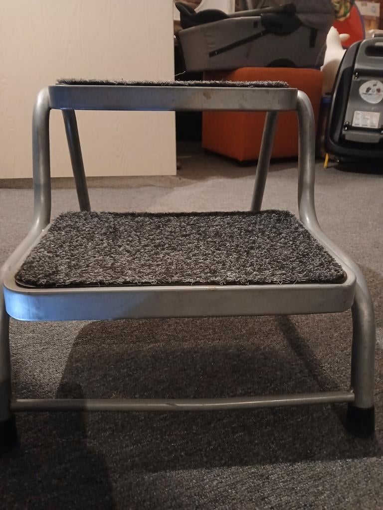 Caravan opstapje ( trapje), Ophalen