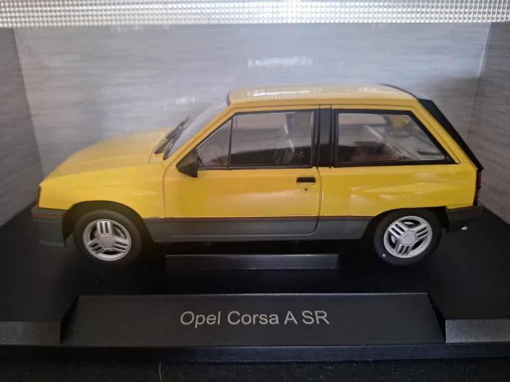 Opel Corsa A SR 1983 Schaal 1:18, Overige merken, MCG, Nieuw, Ophalen of Verzenden