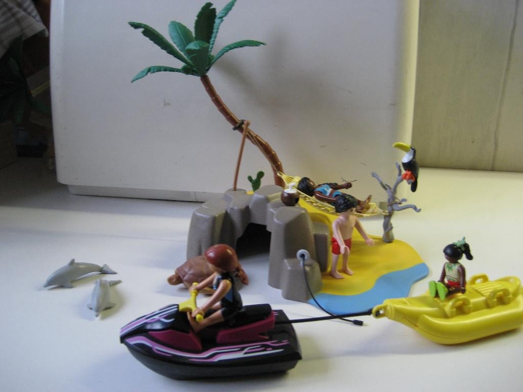 playmobil tropisch strand met jetski en bananenboot, Ophalen of Verzenden, Zo goed als nieuw