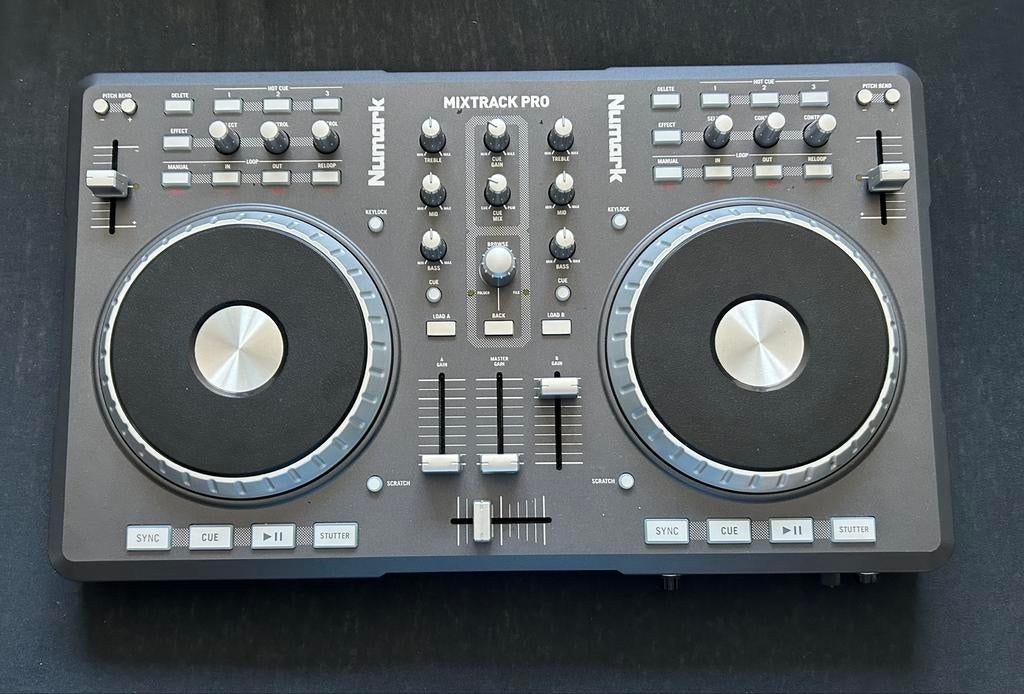 Numark Mixtrack Pro - Midi DJ Controller, Ophalen of Verzenden, Gebruikt, Draaitafel, Numark