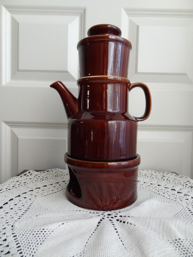 Bruin glazuur koffiepot / koffiefilter / warmhoud rechaud, Gebruikt, Keramiek, Overige typen, Ophalen of Verzenden