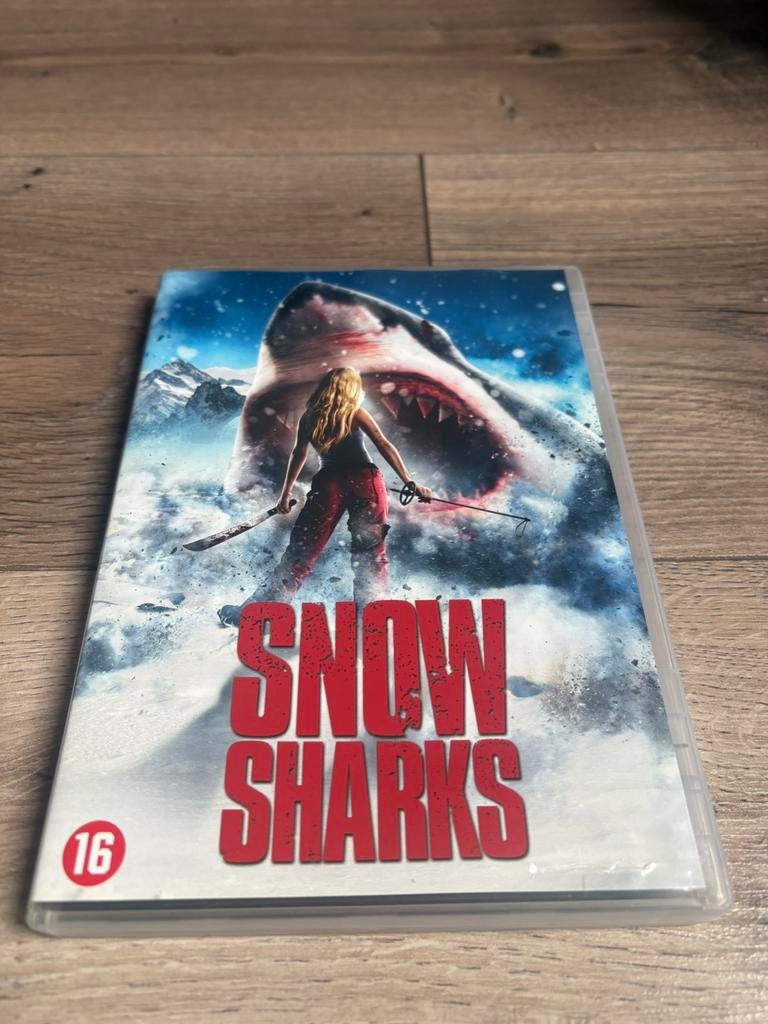 Snow Sharks van Scott Wheeler, Alle leeftijden, Ophalen of Verzenden, Zo goed als nieuw, Overige genres