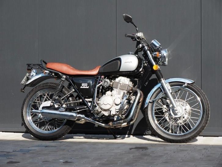 Mash FiveHundred - a2 - 7611km - bj 2015 - goede staat-, Motoren, Motoren | Mash, 400 cc, Bedrijf, Overig, Minimaal motorrijbewijs A2