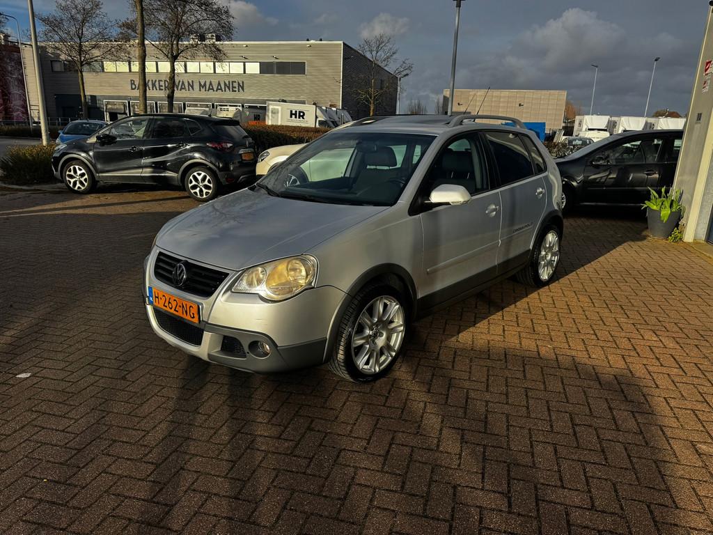 Volkswagen Polo 1.4-16V Cross, Voorwielaandrijving, Bedrijf, Handgeschakeld, Grijs