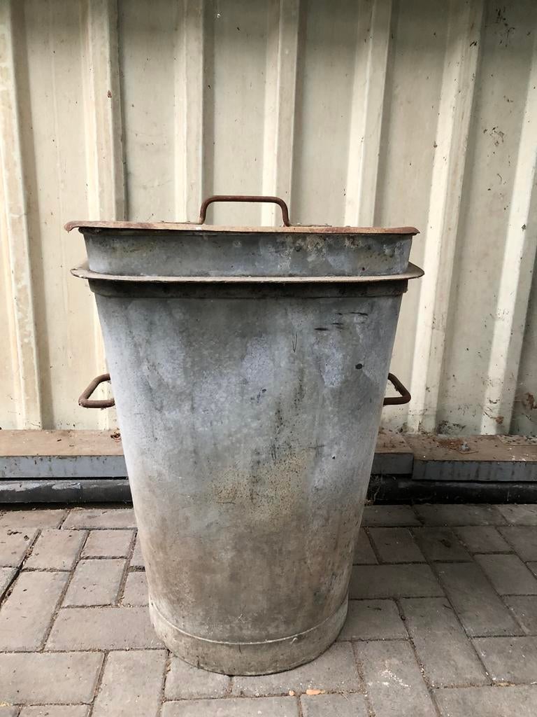 Unieke xl antieke vierkante (!) zinken AFVALBAK - VUILNISBAK, Ophalen, Gebruikt, 50 tot 75 cm, 40 liter of meer