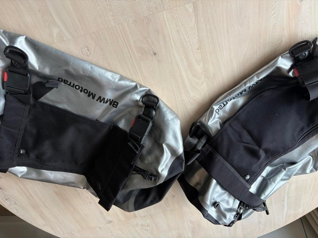 BMW motortassen (set van 2), Motoren, Ophalen of Verzenden, Gebruikt