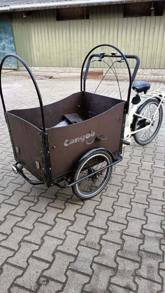 Gebruikte bakfiets, Fietsen en Brommers, Fietsen | Bakfietsen, Ophalen, Gebruikt, 4 kinderen of meer, Huif