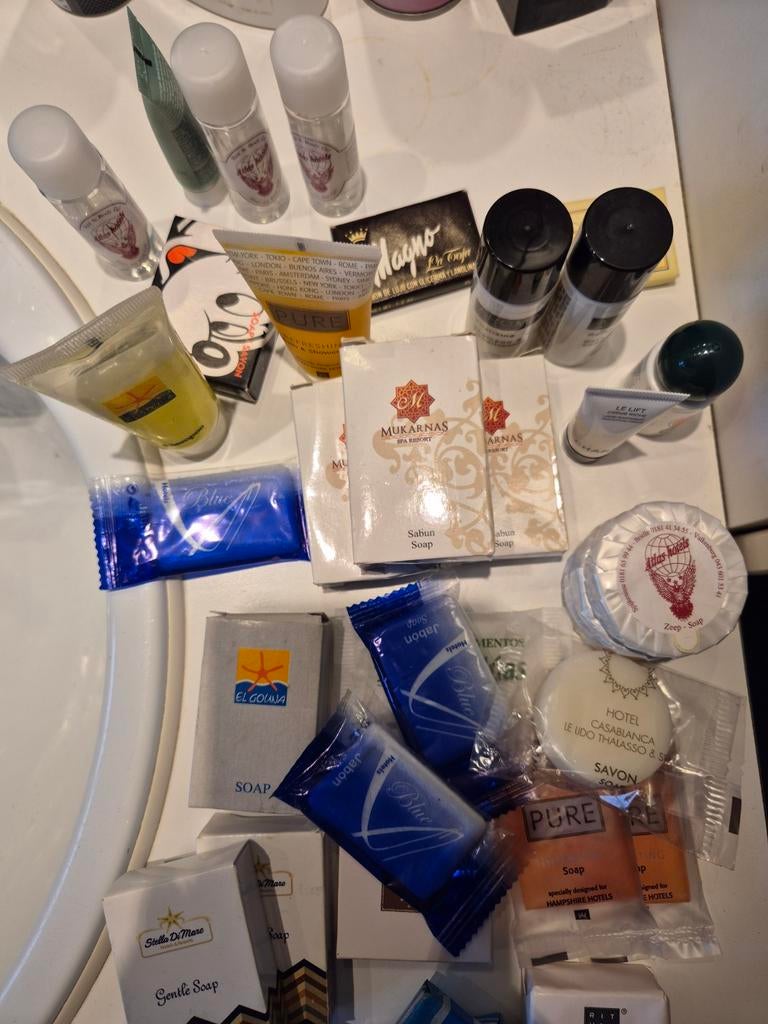 Diverse Hotel Zeepjes en Doucheschuim Collectie, Ophalen of Verzenden, Nieuw, Bad & Douche