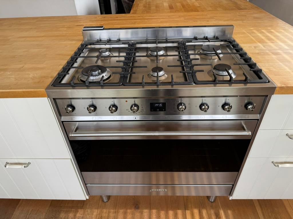 Smeg Gasfornuis en afzuigkap, Witgoed en Apparatuur, Fornuizen, Ophalen, Gebruikt, 60 cm of meer, Grill