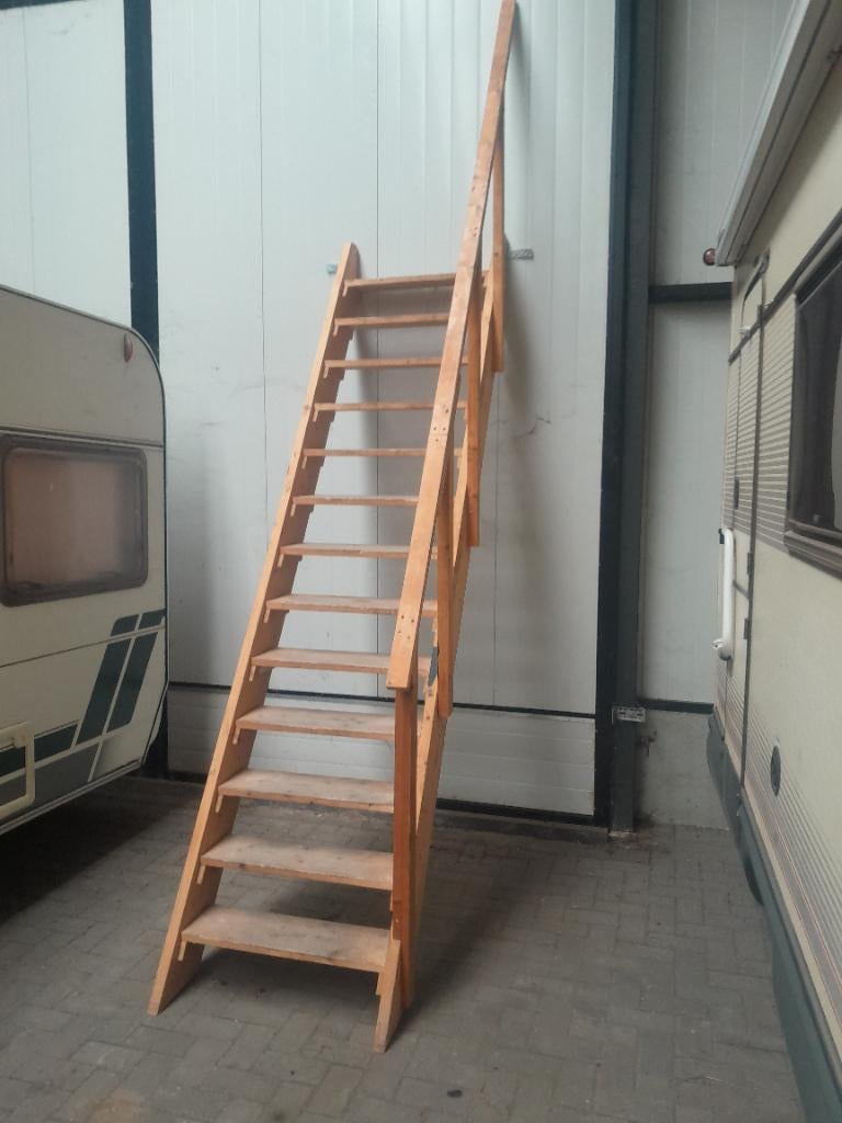 Trap, Doe-het-zelf en Verbouw, Ladders en Trappen, Ophalen, Minder dan 2 meter