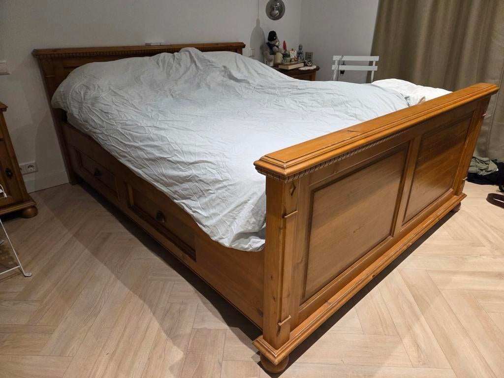 Grenen houten bed, Huis en Inrichting, Slaapkamer | Bedden, Ophalen, Gebruikt, Bruin, Tweepersoons
