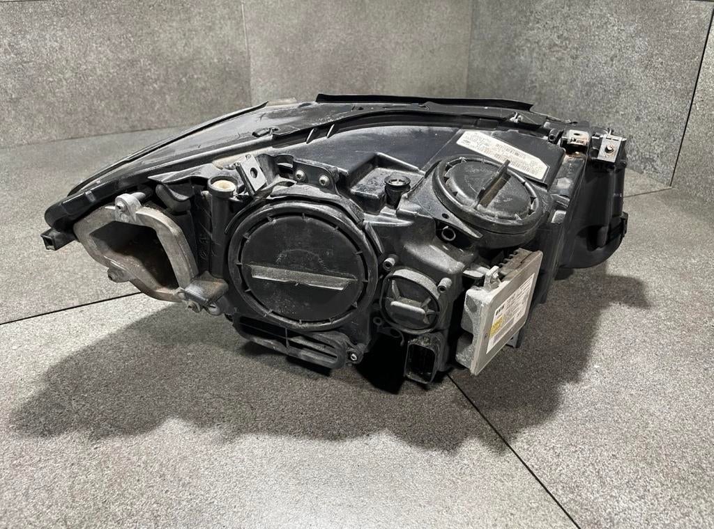 BMW F10 koplamp LINKS!!, Ophalen of Verzenden, Gebruikt, BMW