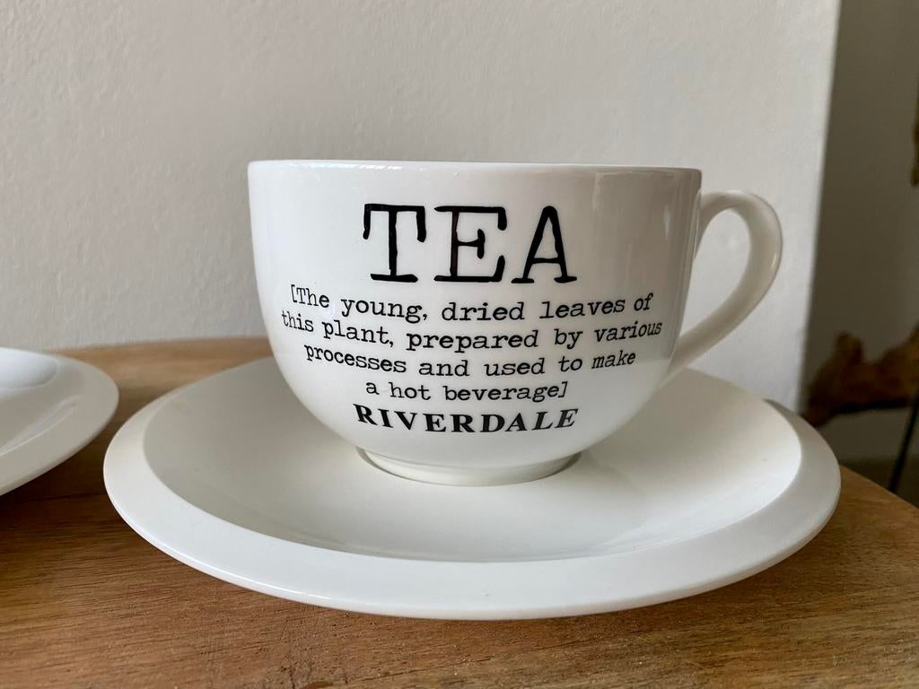 Riverdale theekoppen met schotel, Huis en Inrichting, Keuken | Servies, Ophalen of Verzenden, Zo goed als nieuw, Overige stijlen