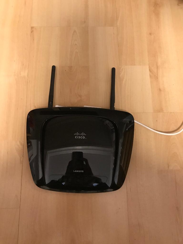 Linksys WRT160NL router, Ophalen of Verzenden, Gebruikt, Router, Linksys Cisco
