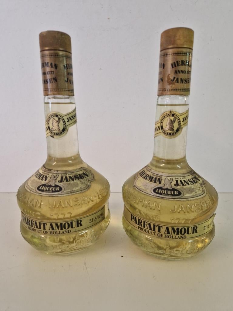 2x vintage Herman Jansen Parfait Amour 50 cl, Ophalen