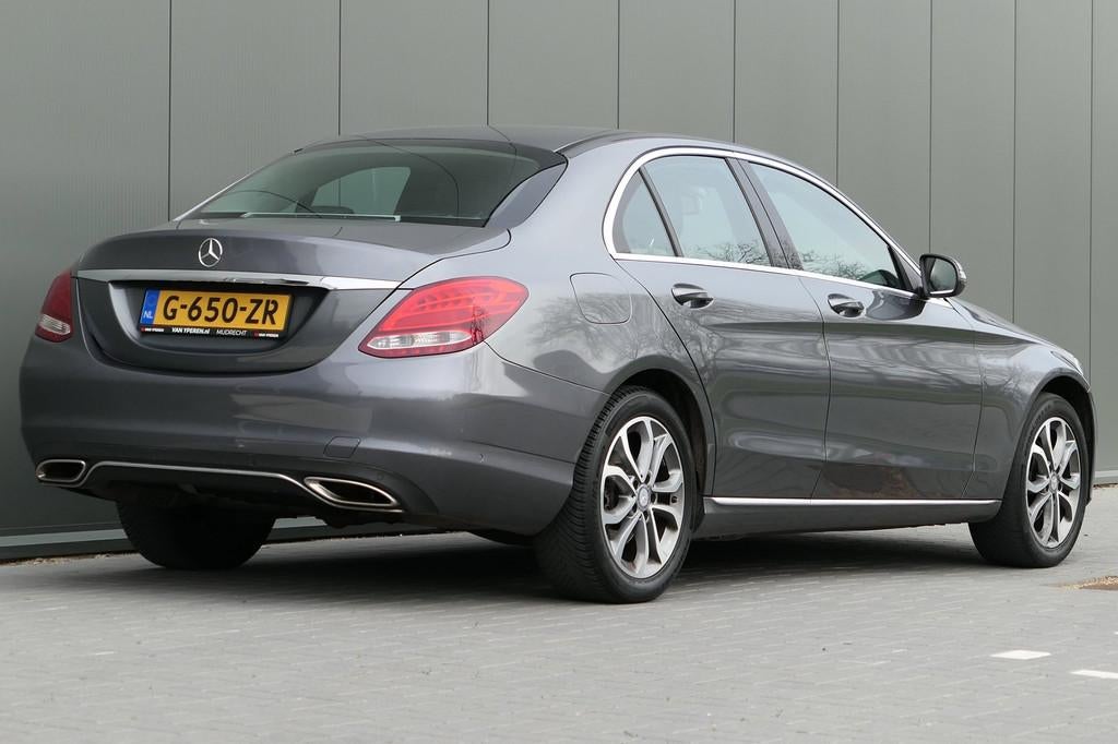 Mercedes-Benz C-klasse 200 Premium Plus Navigatie Leder Crui, Automaat, 4 cilinders, Leder en Stof, 1365 kg