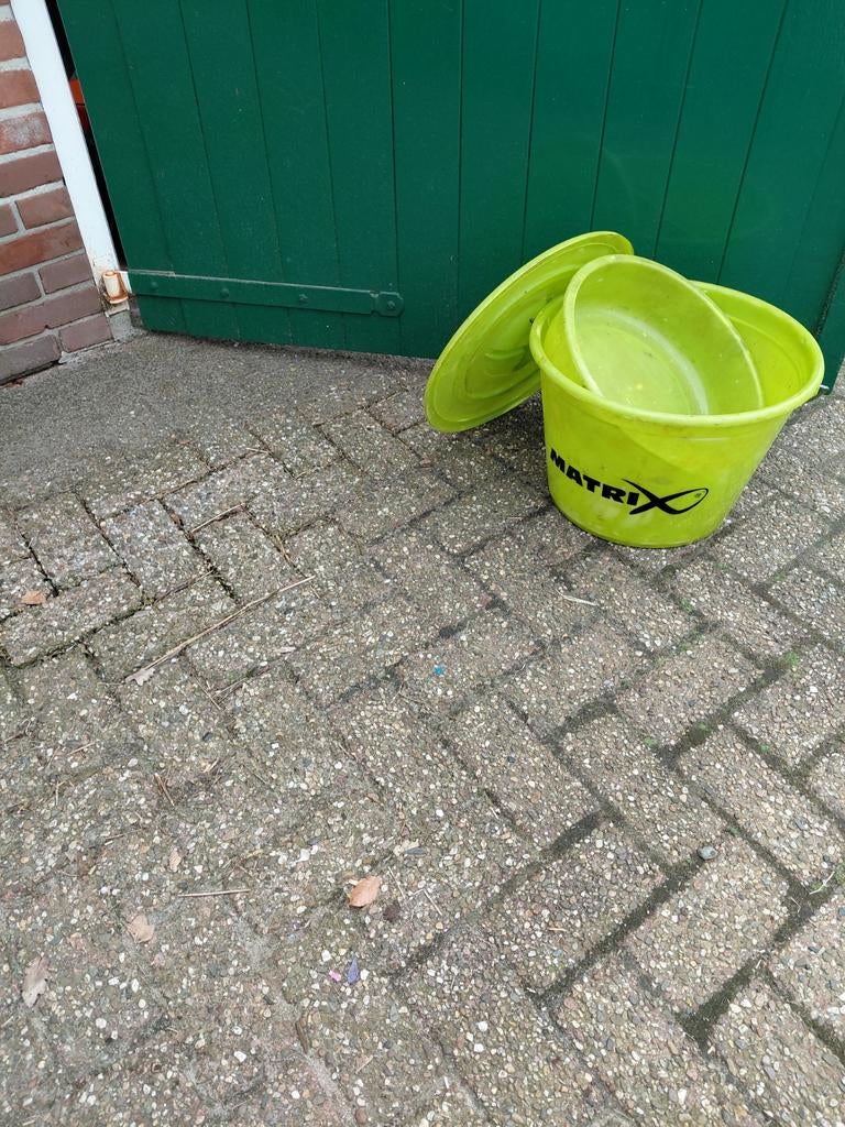 Matrix voer emmer, Watersport en Boten, Ophalen of Verzenden