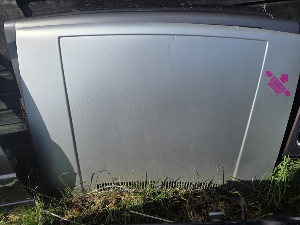 Golf 2 motorkap gezocht!!!!! L97a in nette staat., Auto-onderdelen, Ophalen of Verzenden, Motorkap