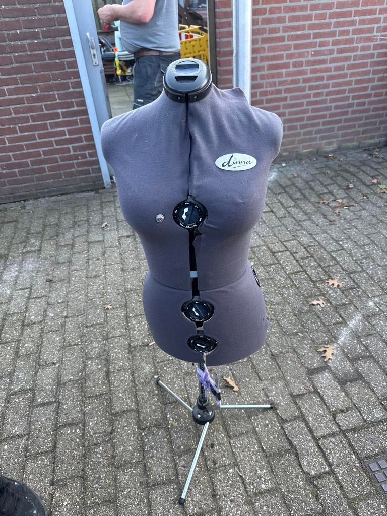 Verstelbare Paspop 'Diana' - Ideaal voor Naaiwerk, Hobby en Vrije tijd, Naaien en Fournituren, Gebruikt, Paspop, Ophalen