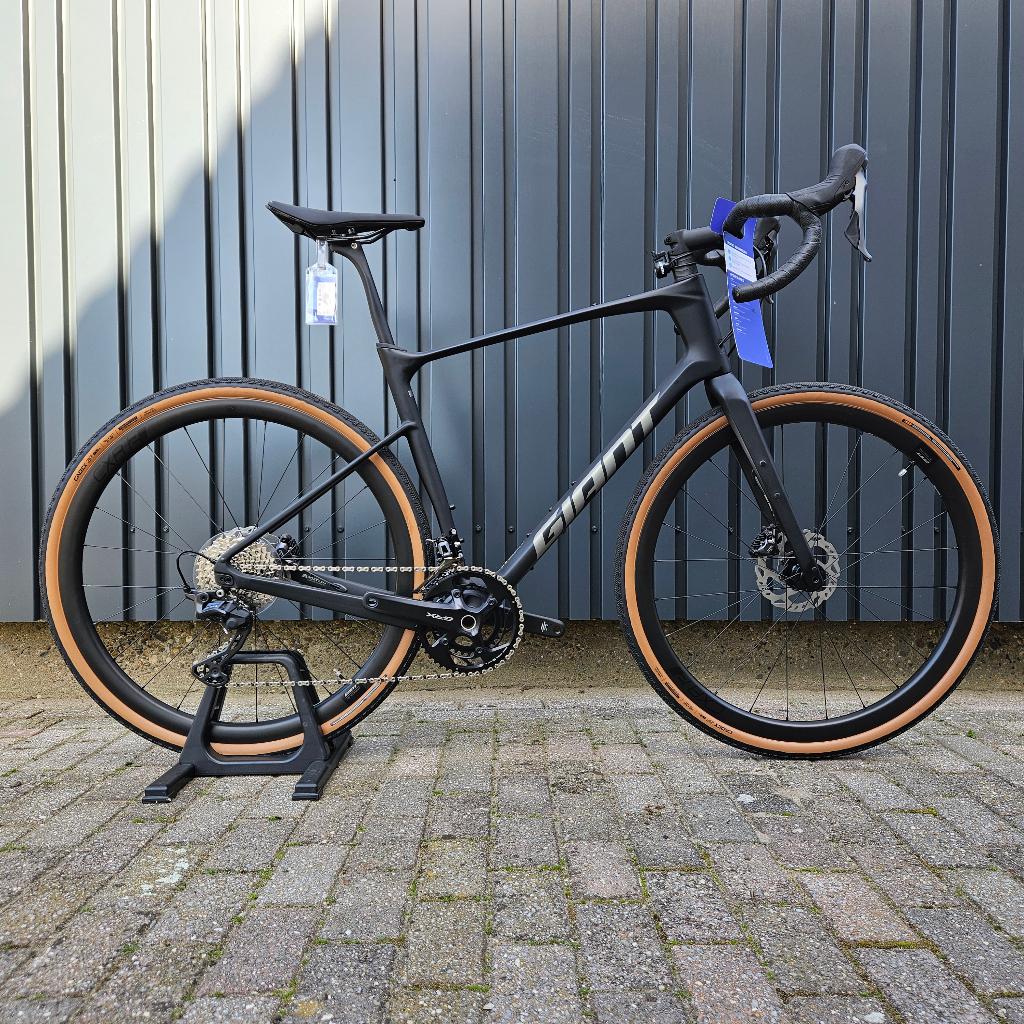 Giant Revolt Advanced 0 Heren maat L Carbon €4299 voor €3149, Ophalen, Nieuw, Meer dan 20 versnellingen, Giant