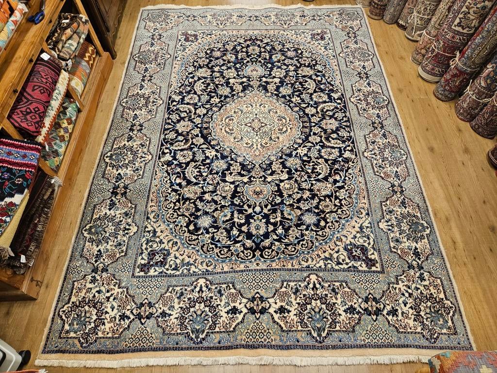 Vintage handgeknoopt perzisch tapijt nain 355x244, Tweedehands, Perzisch, 200 cm of meer, Ophalen of Verzenden