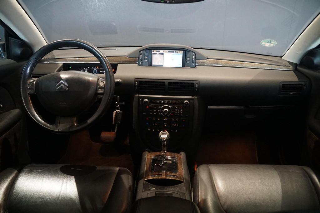 Citroen C6 2.7 HdiF V6 Exclusive 204PK + HEAD-UP DISPLAY, Gebruikt, C6, Zwart, Bedrijf