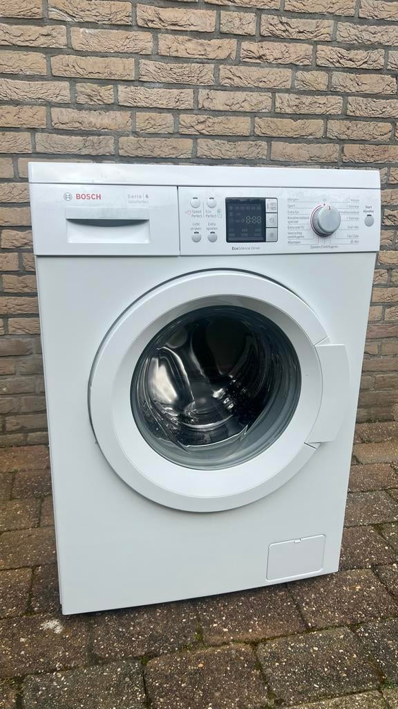 BOSCH WAQ28463NL wasmachine, Witgoed en Apparatuur, Ophalen, 1200 tot 1600 toeren, 8 tot 10 kg, Zo goed als nieuw