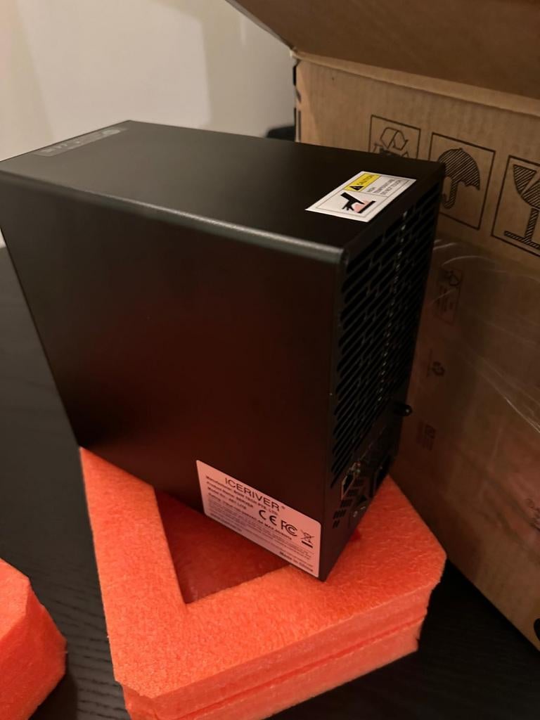 Nieuwe crypto miner | ongebruikt & klaar voor mining, Computers en Software, Overige Computers en Software, Ophalen of Verzenden