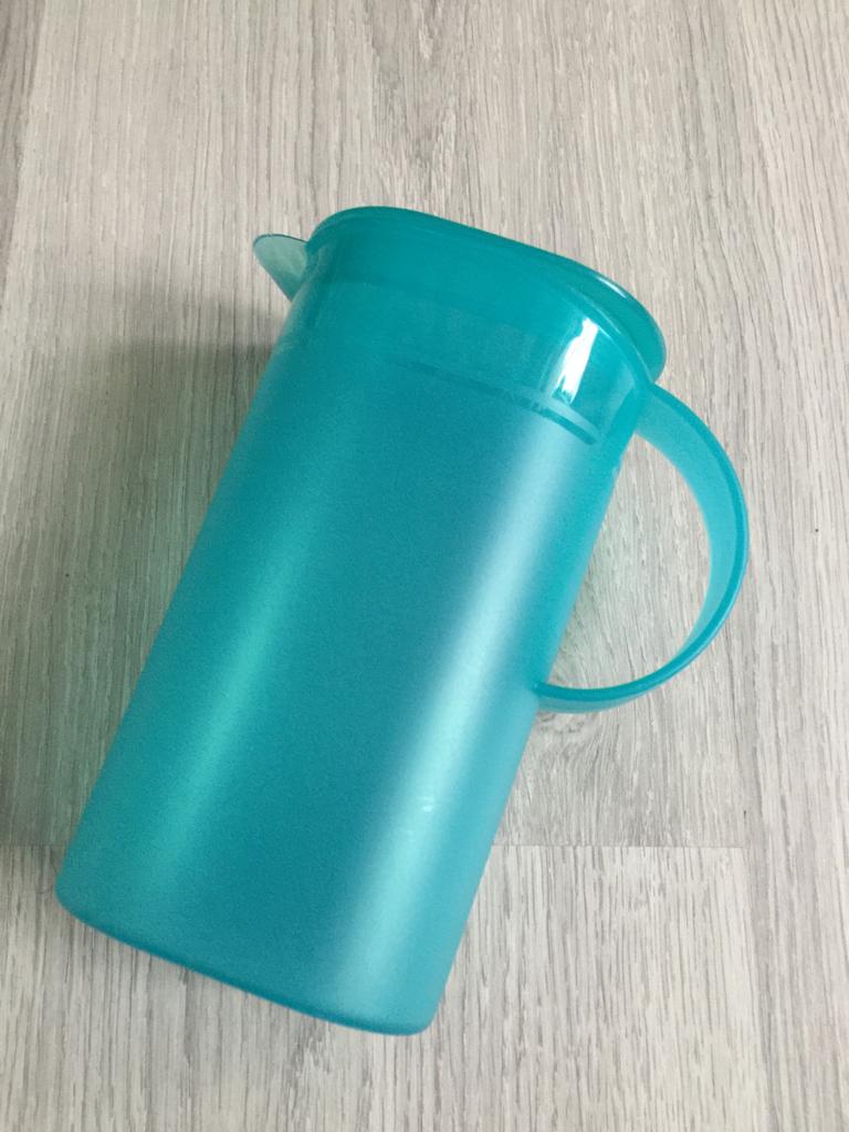 Tupperware melkkannetje 500 ML, Huis en Inrichting, Keuken | Tupperware, Ophalen of Verzenden, Zo goed als nieuw, Blauw, Beker of Kan