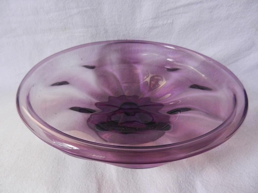 Glazen schaal Andries Copier Serica 1926 rouwpaars d. 28 cm, Antiek en Kunst, Antiek | Glas en Kristal, Ophalen of Verzenden