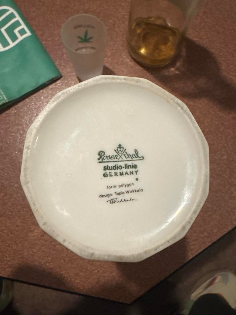 Rosenthal Polygon vaas Tapio Wirkkala (beschadigd), Ophalen, Gebruikt, Porselein, Overige typen