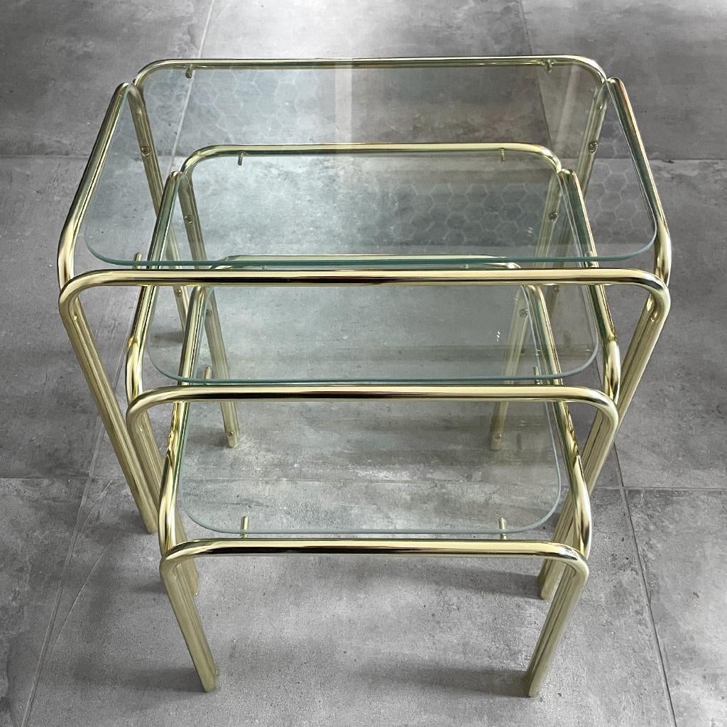 Mimiset, drie nesting tables goudkleurig frame en glas, Huis en Inrichting, Woonaccessoires | Overige, Gebruikt, Ophalen