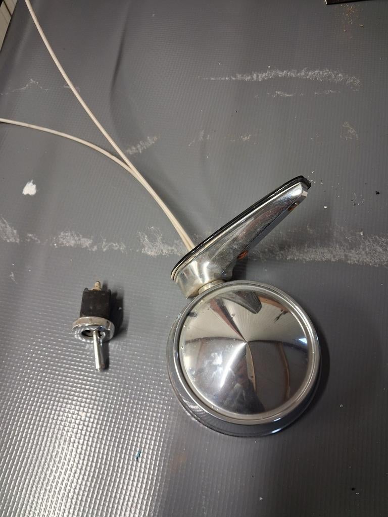 Chevrolet Caprice 1967  spiegel, Ophalen
