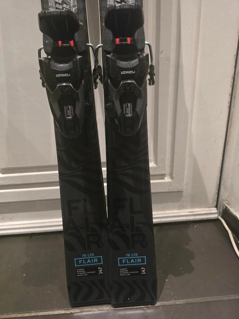 147cm VOLKL FLAIR 76 LTD   DAMES WOODCORE SKIS, Overige merken, 160 tot 180 cm, Ophalen of Verzenden, Zo goed als nieuw