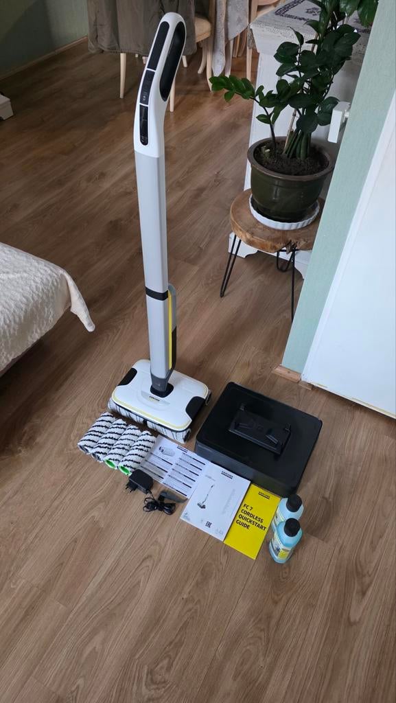 Kärcher FC 7 Cordless Premium – weinig gebruikt + extra roll, Ophalen