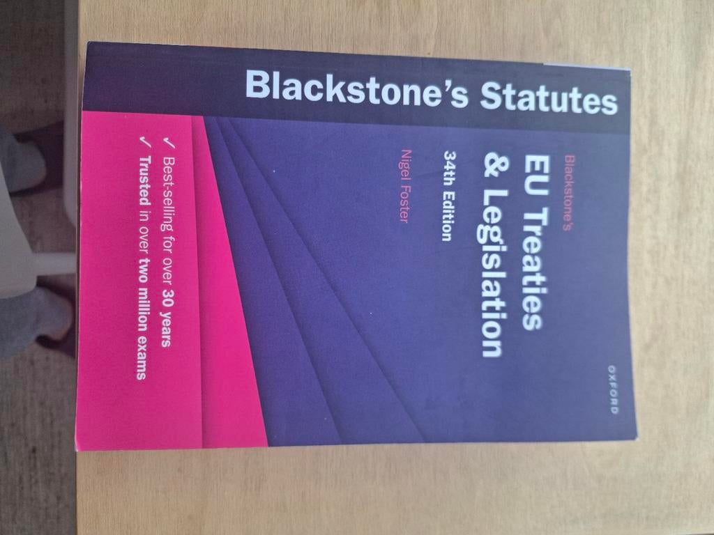 EU Treaties & Legislation - Nigel Foster (Zo goed als nieuw), Boeken, Studieboeken en Cursussen, Nigel Foster, Ophalen of Verzenden