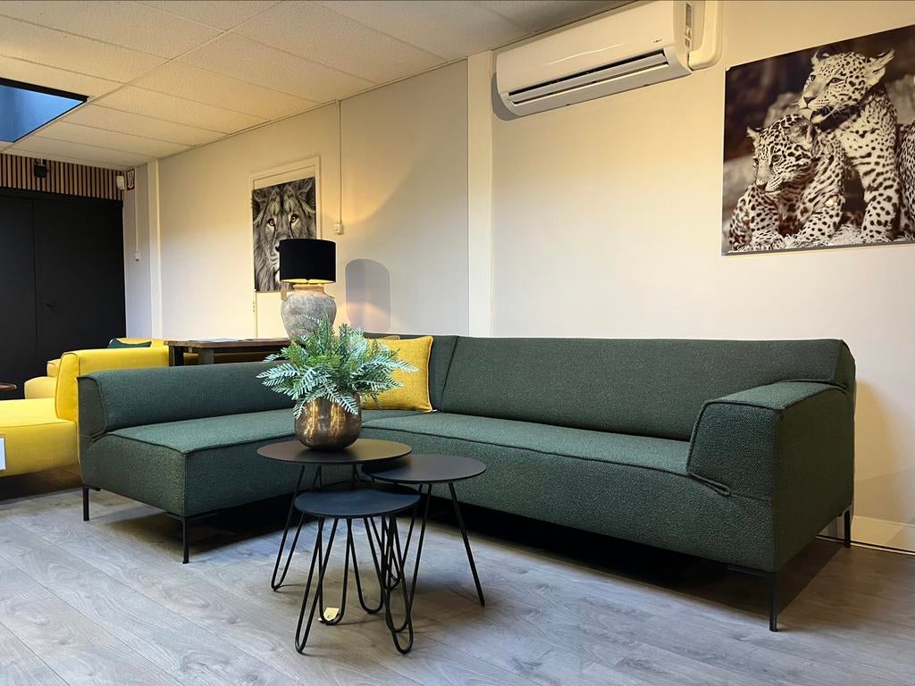 Uw Design on stock Bloq laten herstofferen?, Ophalen, Zo goed als nieuw, Vierpersoons of meer