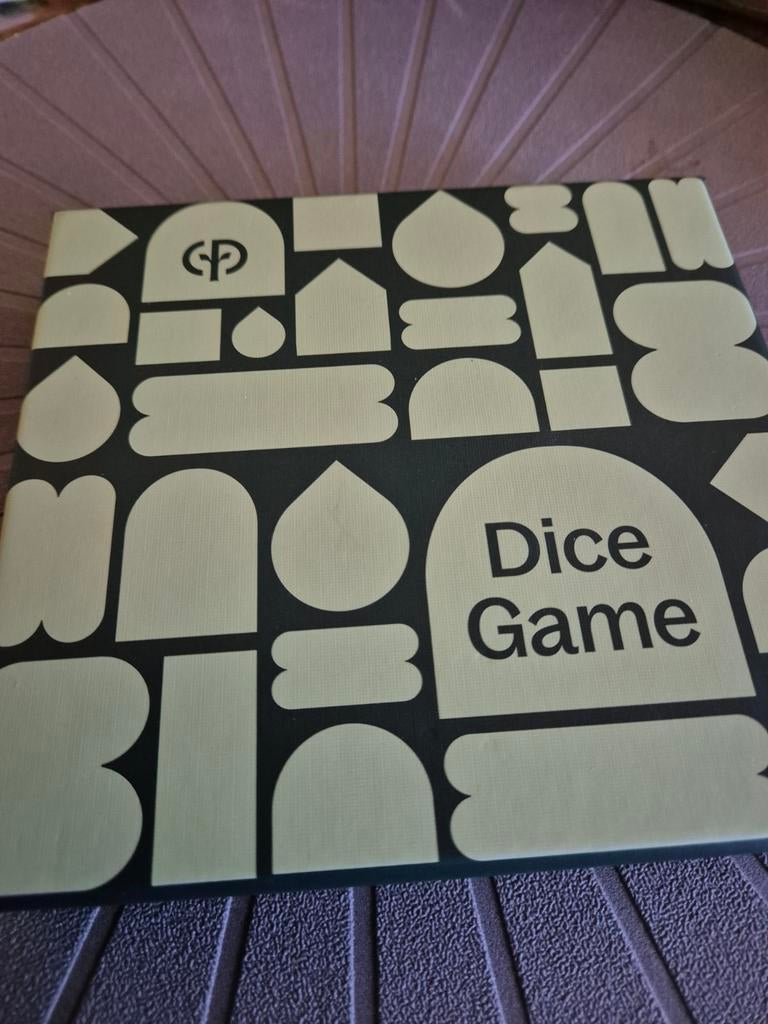 Center Parcs Dice Game - Dobbelspel, Ophalen, Center Parcs, Zo goed als nieuw, Vijf spelers of meer