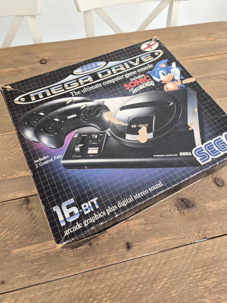 Sega Megadrive Complete Set + Losse Games, Spelcomputers en Games, Spelcomputers | Sega, Gebruikt, Mega Drive, Met 2 controllers